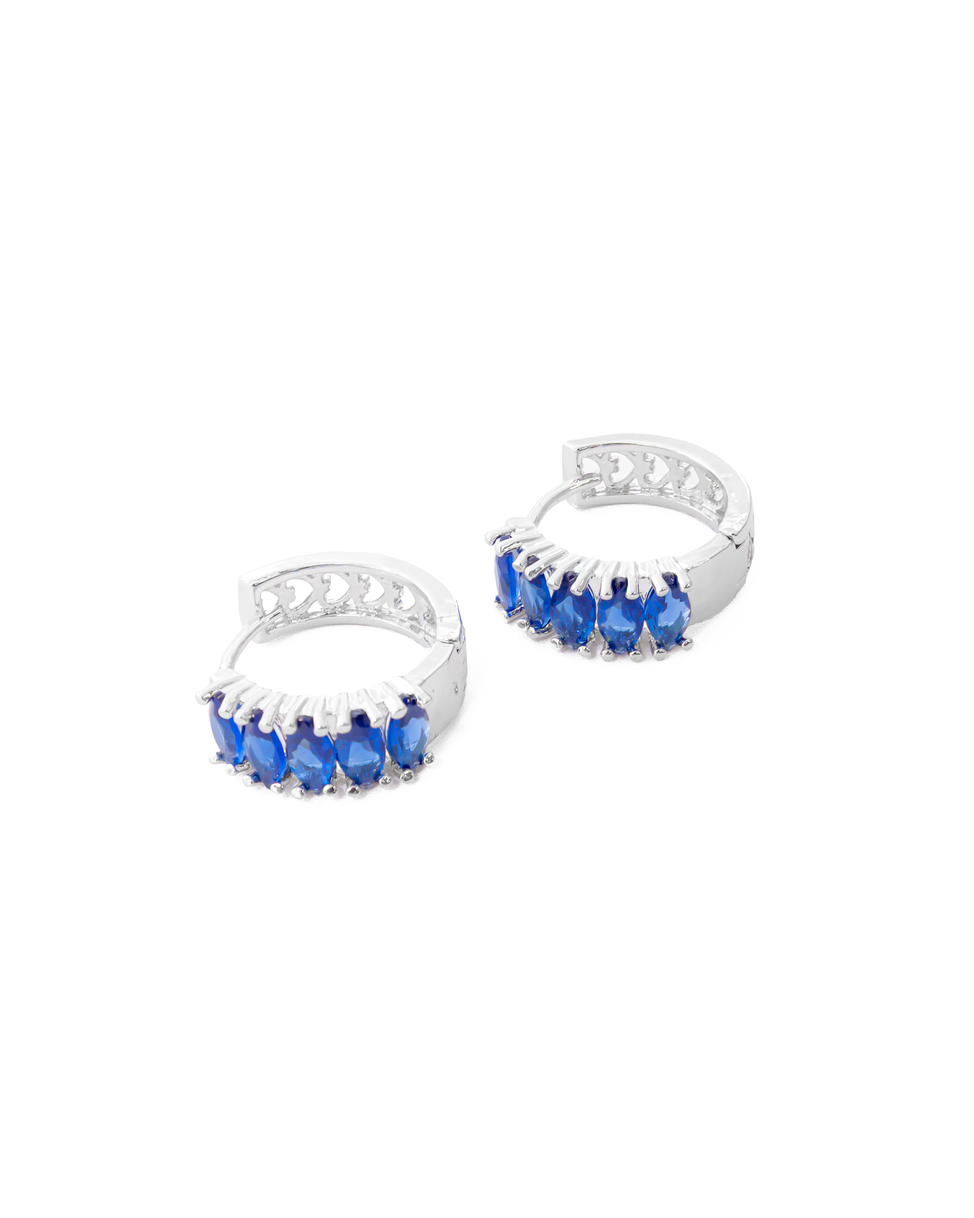 Aretes Plateados Huggies con Piedras Diferentes Colores M13 Oro Laminado