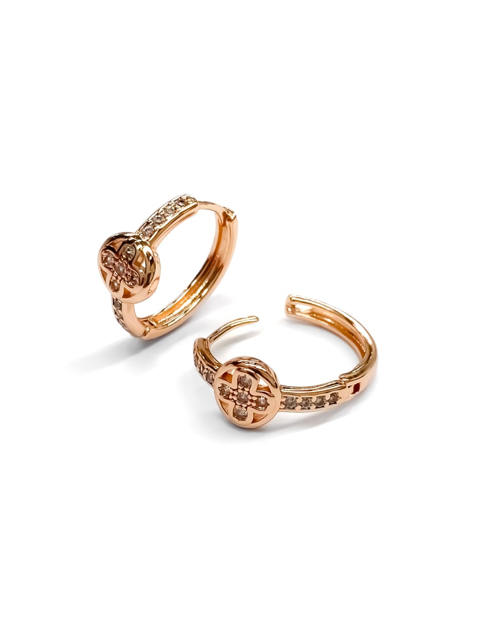 ARETES HUGGIES M10 - ORO LAMINADO