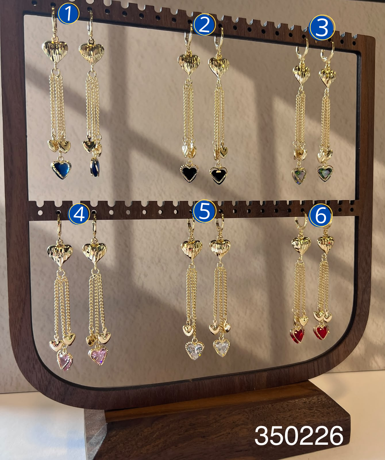[13/AGOSTO/26] Aretes Largos Dorados M8 Oro Laminado