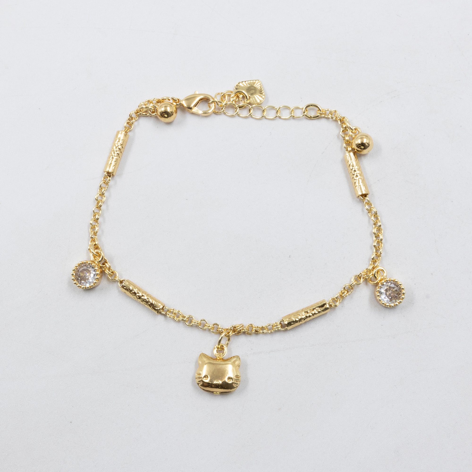 Pulseras Doradas con Dije M1 Oro Laminado