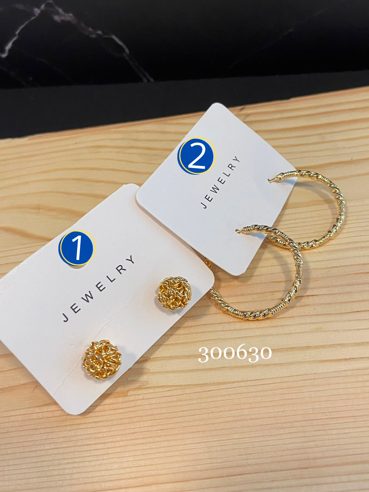 [12/SEPTIEMBRE/26] Aretes Dorados M7 Oro Laminado