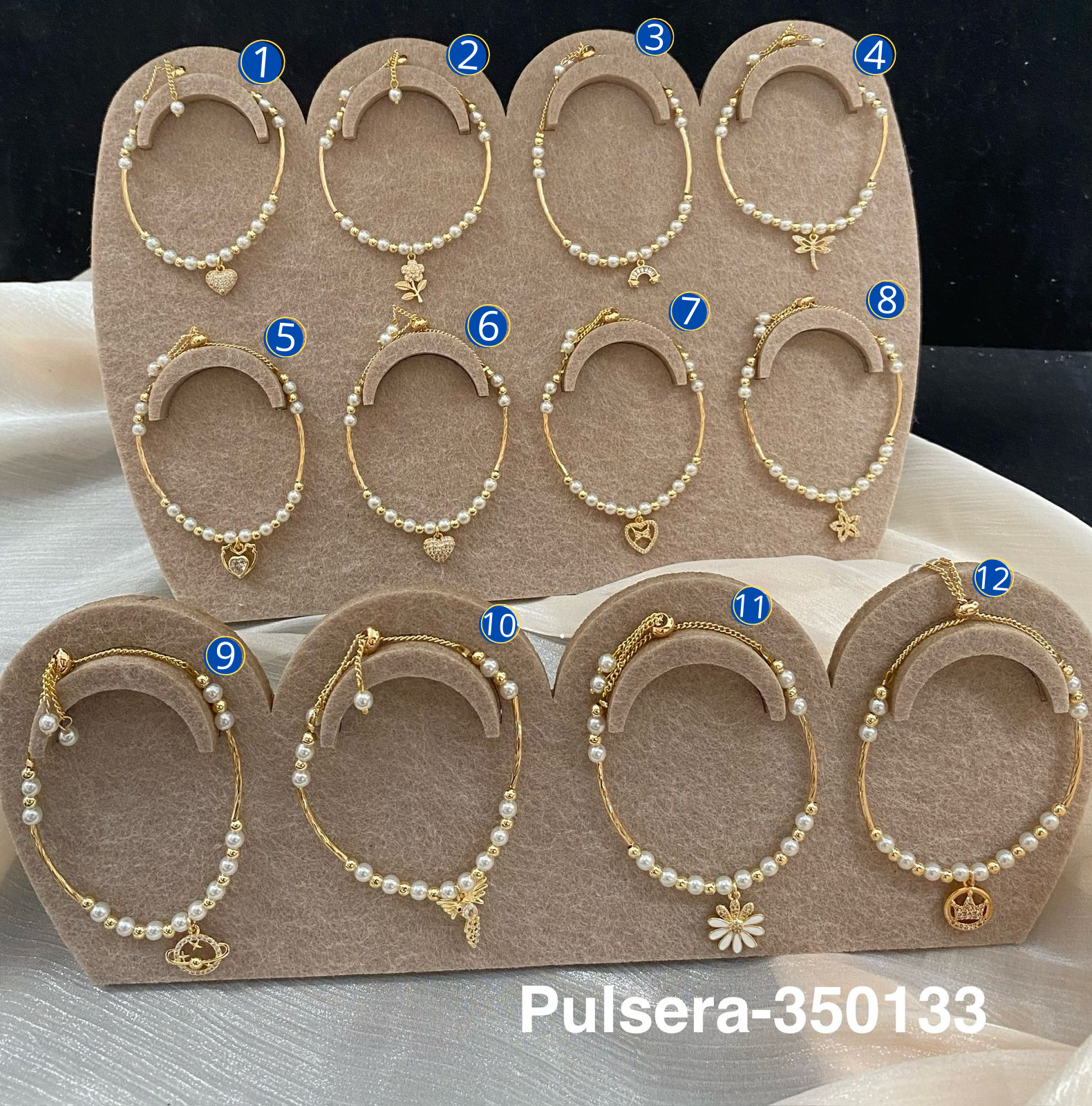 Pulseras Doradas con Dijes M1 Oro Laminado 04/03/26