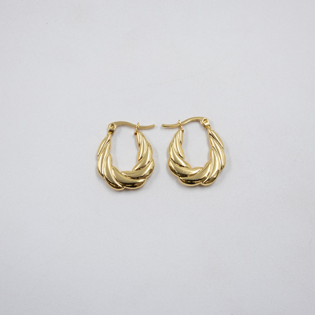 Aretes Dorados Chicos M2 Oro Laminado