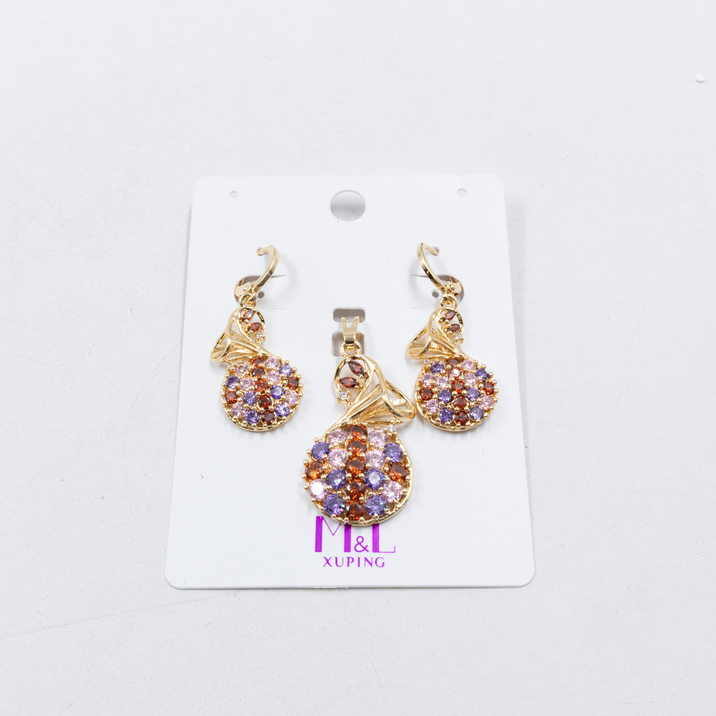 Conjunto de de Aretes y Dije M9 Oro Laminado
