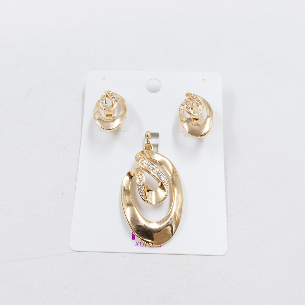 Conjunto de de Aretes y Dije M4 Oro Laminado