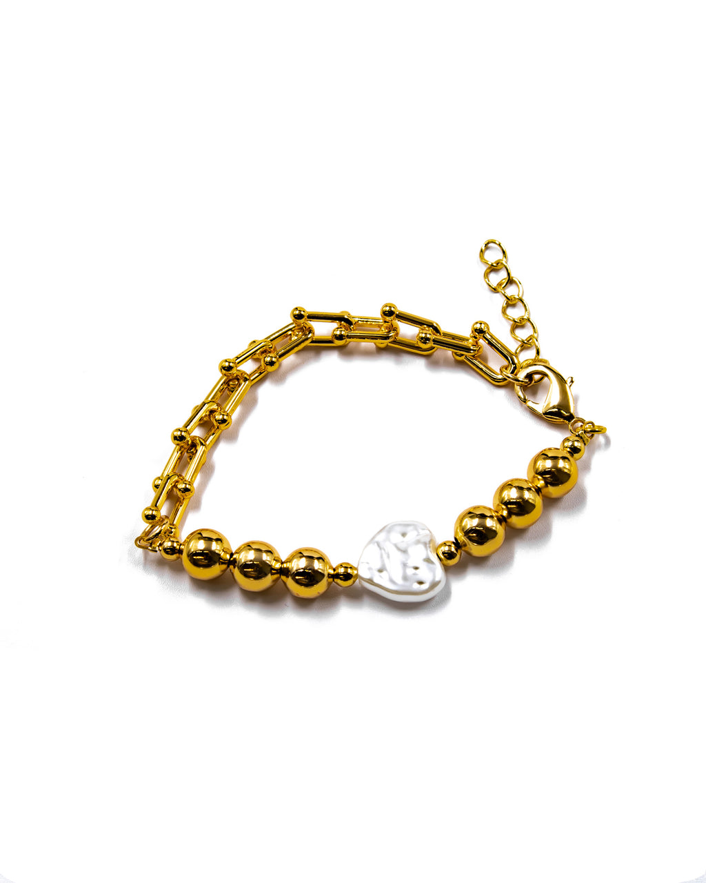 Pulsera Dorada con cuentas y dije - M1 Oro Laminado