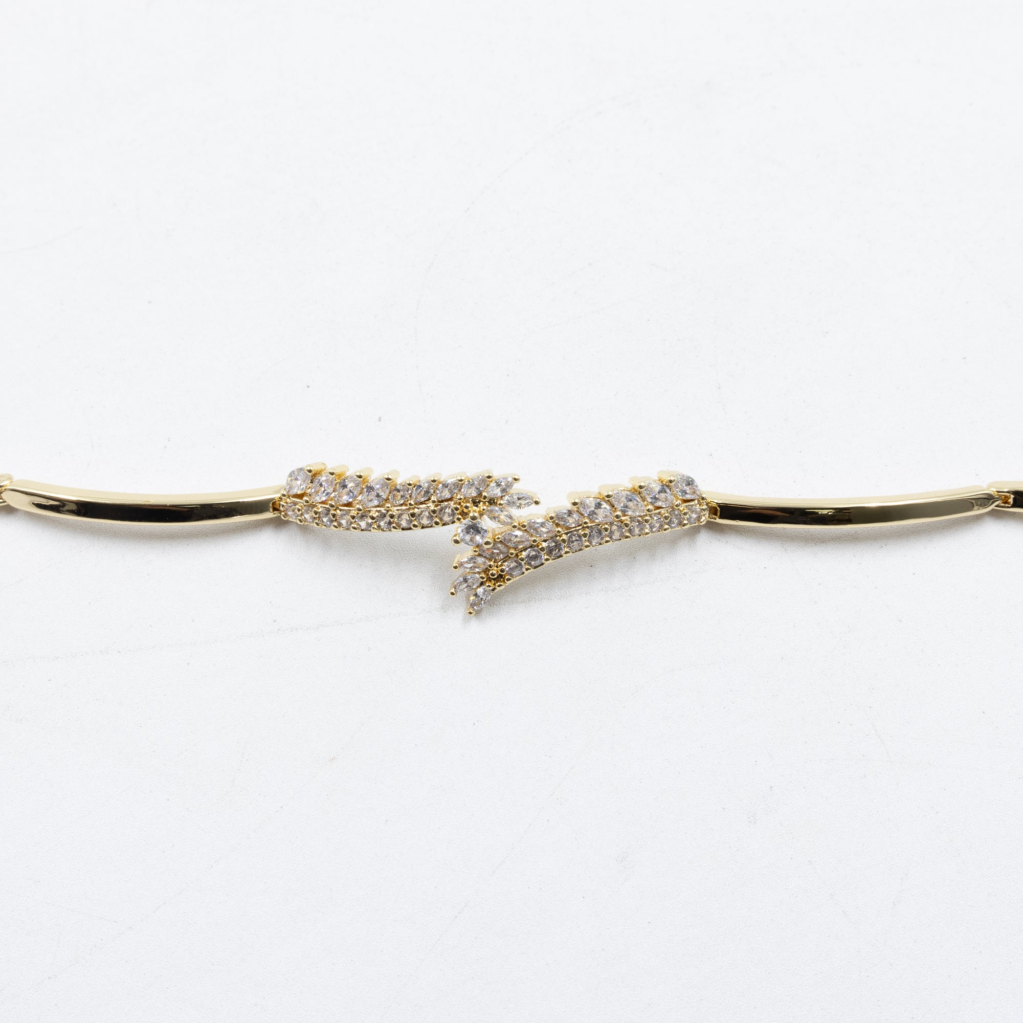 Pulseras Doradas con Piedras M6 Oro Laminado