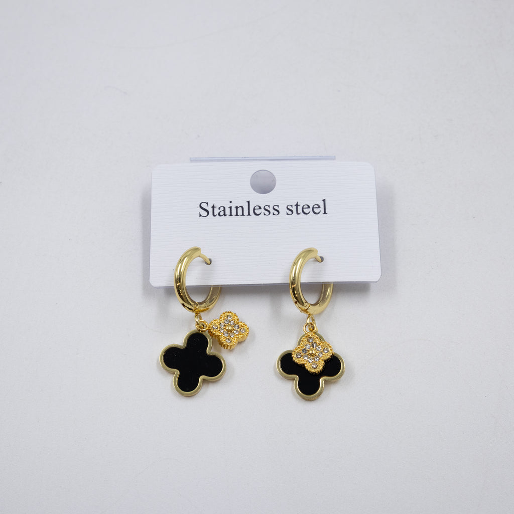 Aretes Dorados de Trebol M3 Oro Laminado