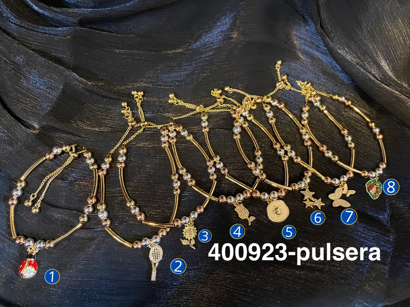 [08/JUNI/26] Pulsera Dorada de cuentas y Dije M8 Oro Laminado