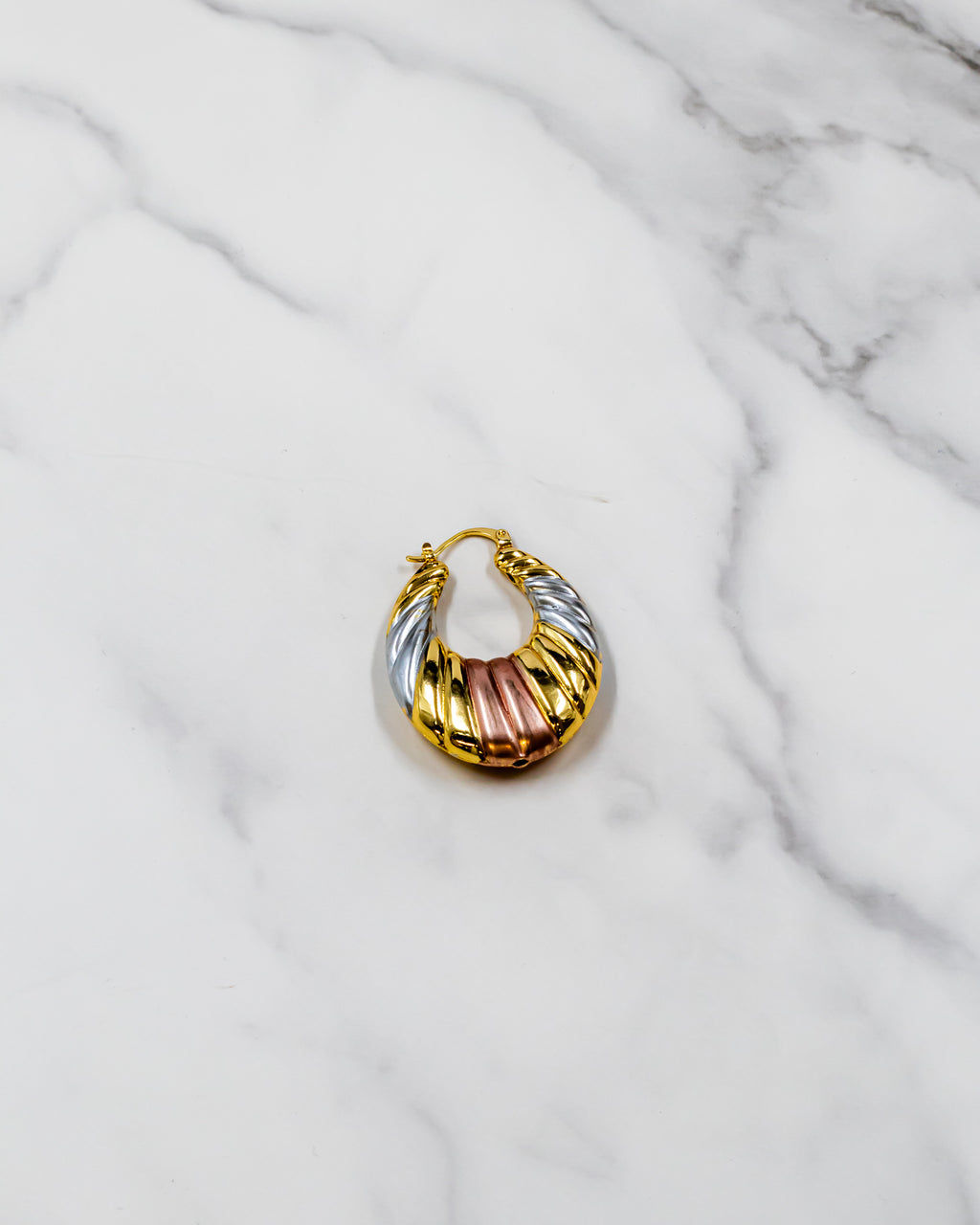 Aretes tipo canasta - M2 Oro Laminado