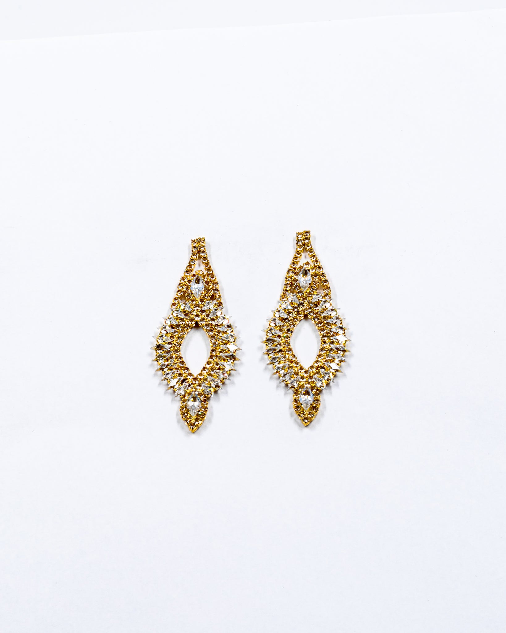 Aretes Largos de piedras - M2 Oro Laminado