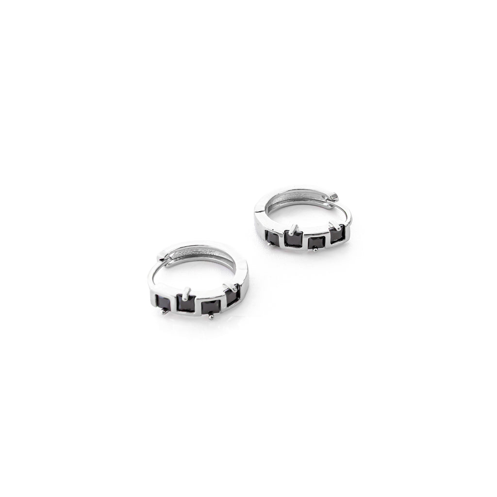 Aretes Plateados Huggies con Piedras Diferentes Colores M11 Oro Laminado