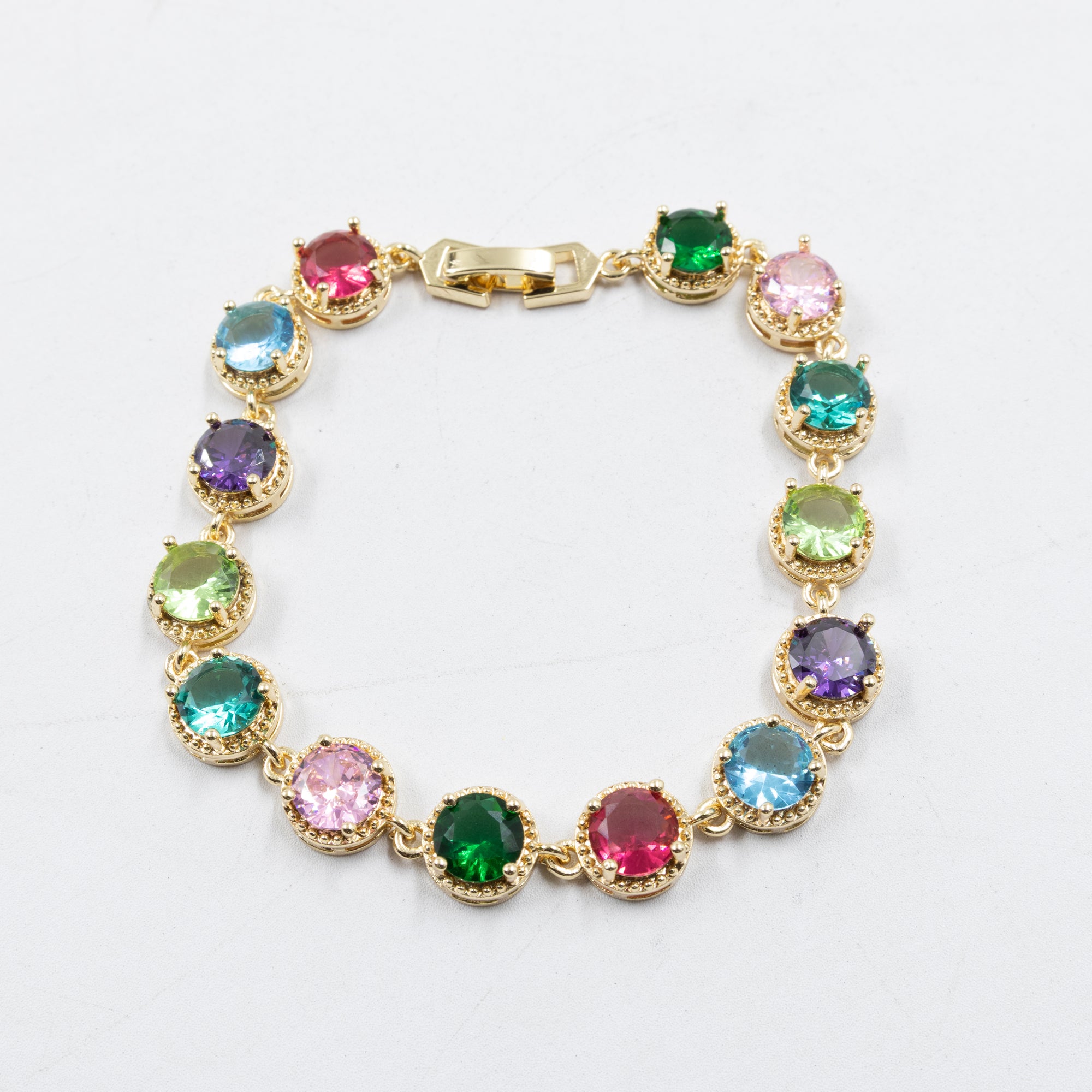 Pulseras Doradas con Piedras M6 Oro Laminado