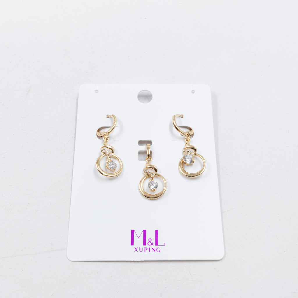 Conjunto de de Aretes y Dije M4 Oro Laminado