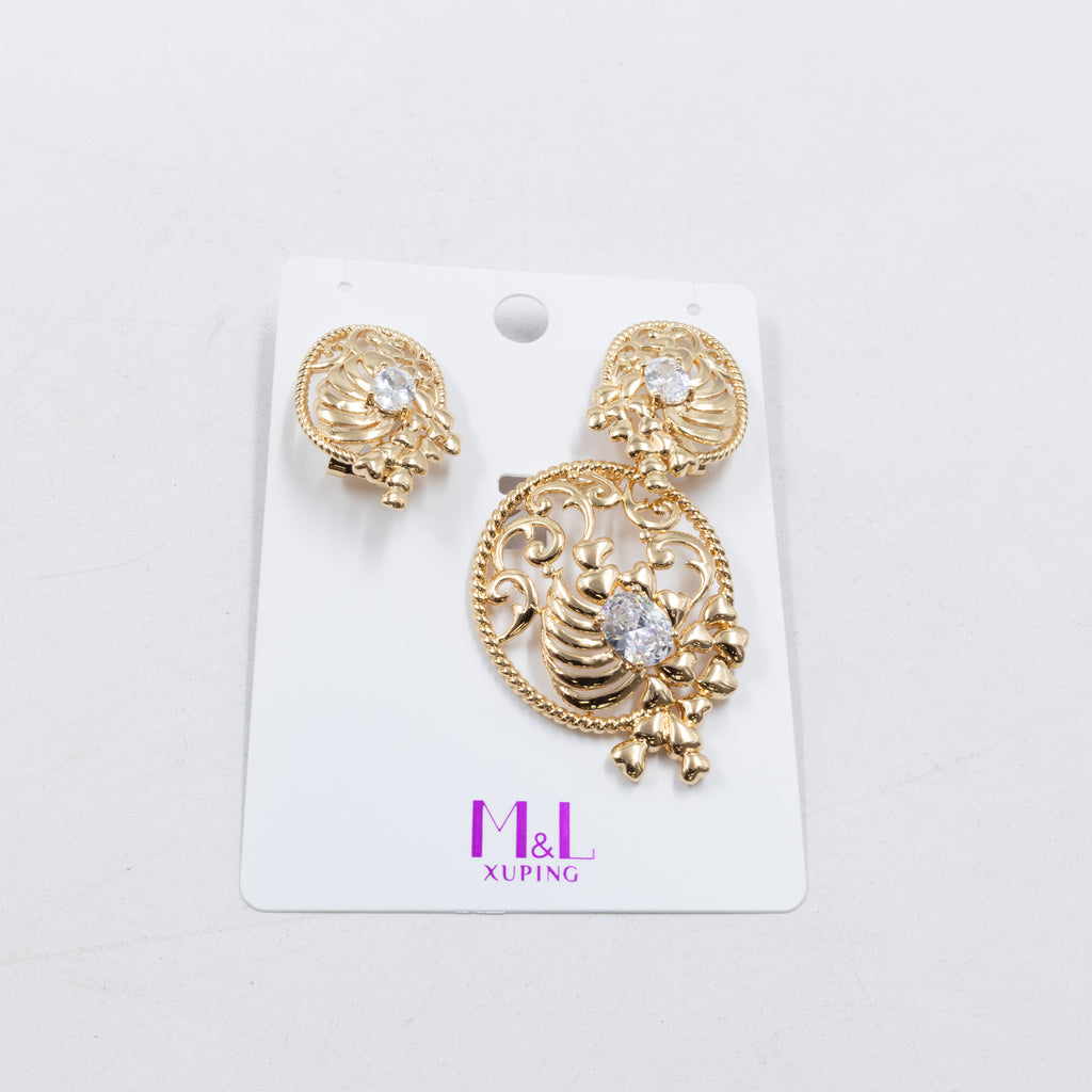 Conjunto de de Aretes y Dije M3 Oro Laminado