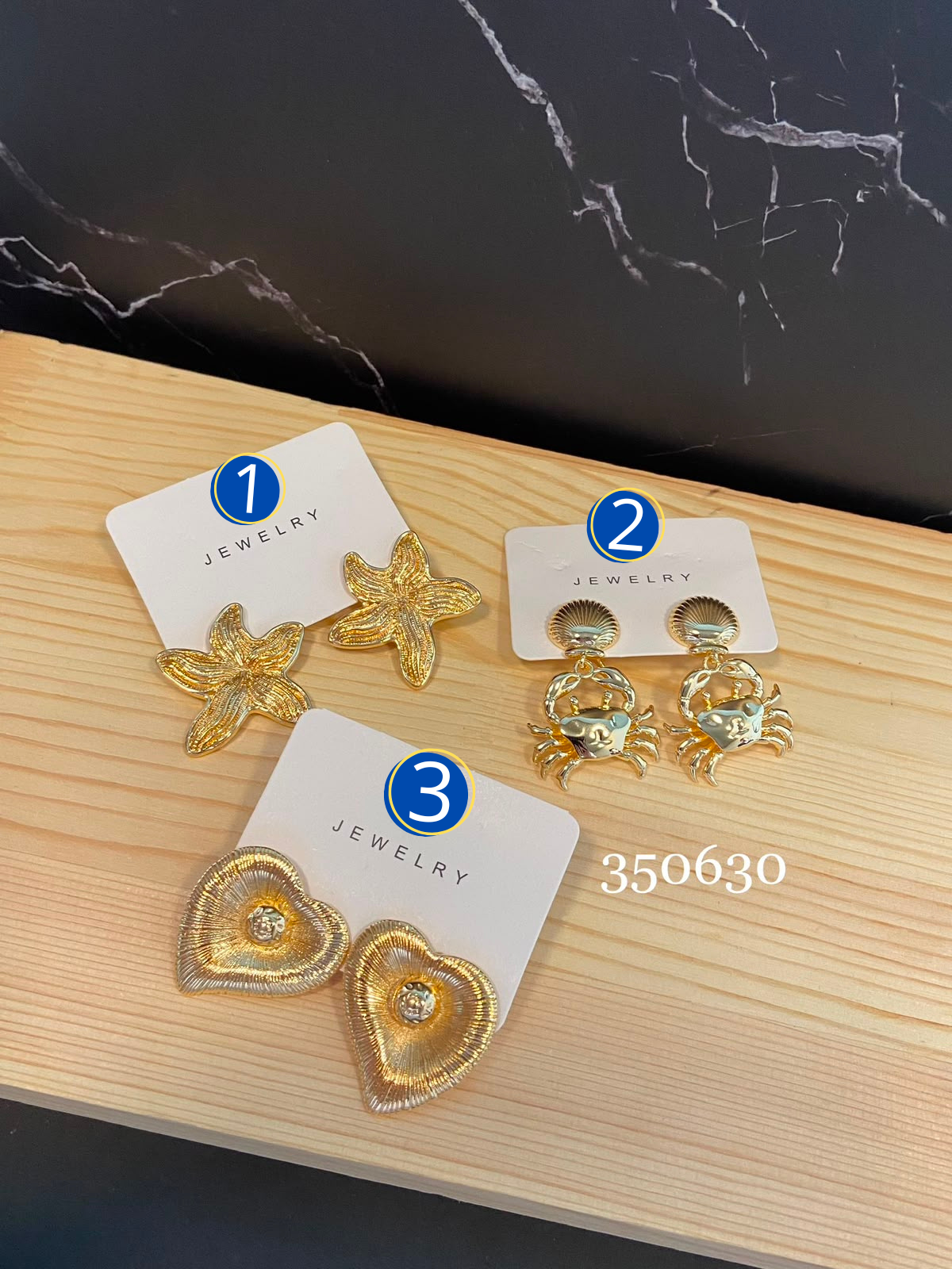 [12/SEPTIEMBRE/26] Aretes Dorados de poste M5 Oro Laminado