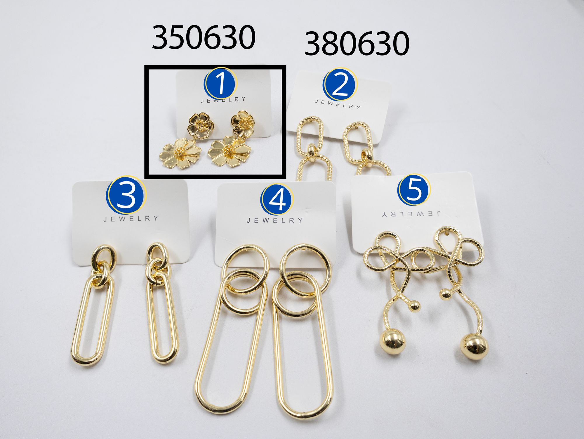 [31/JULIO/26] Aretes Dorados M3 Oro Laminado