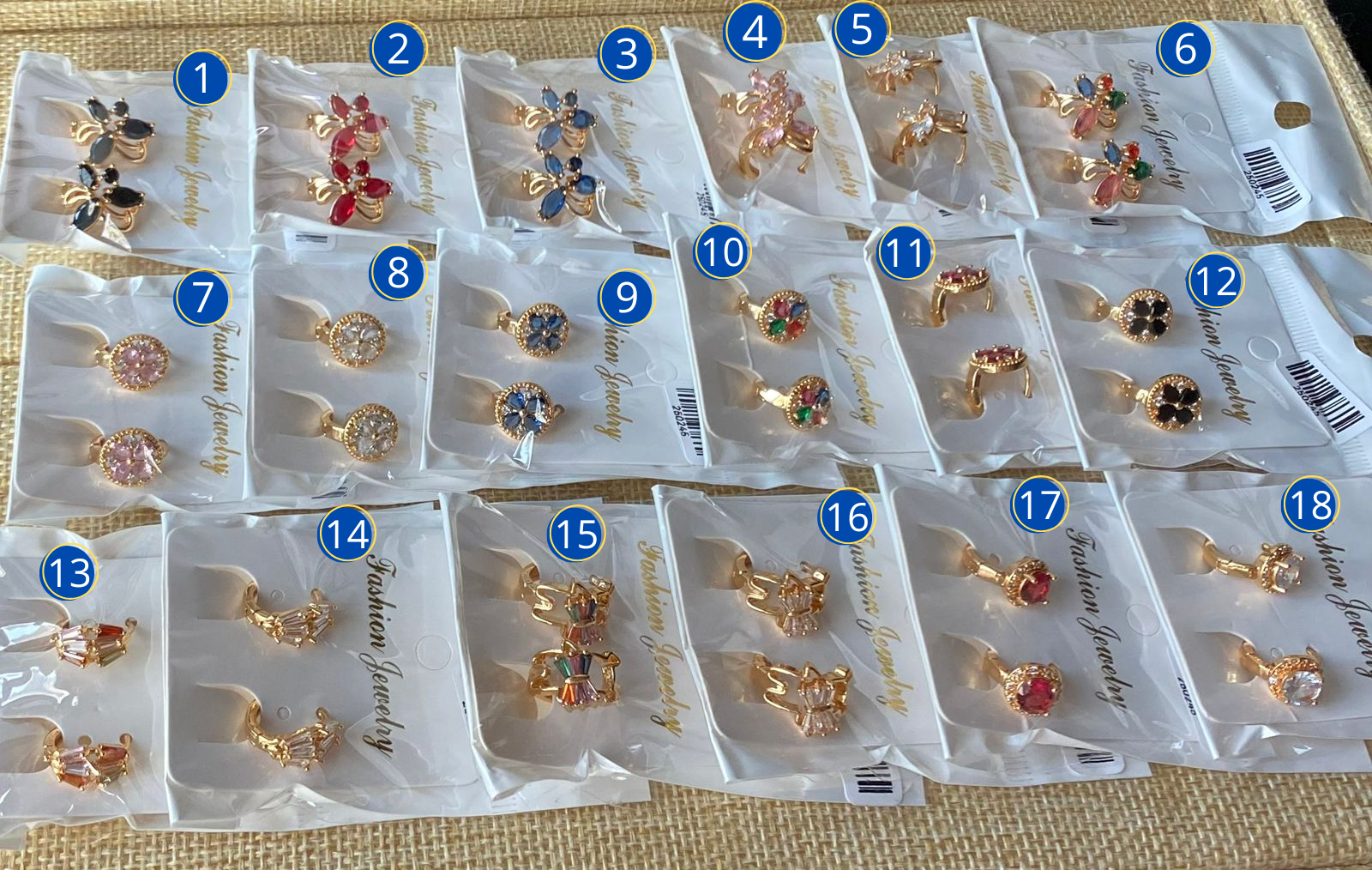 Aretes Huggies M6 Oro Laminado