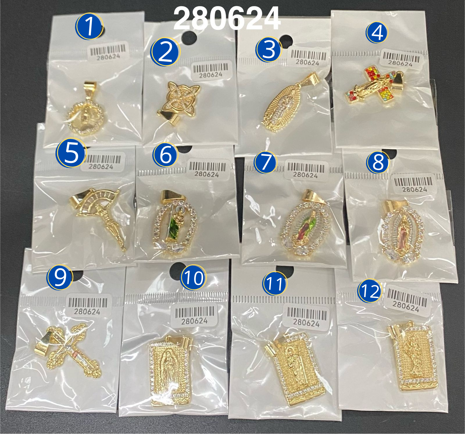 Dijes Dorados M17 Oro Laminado 04/03/26