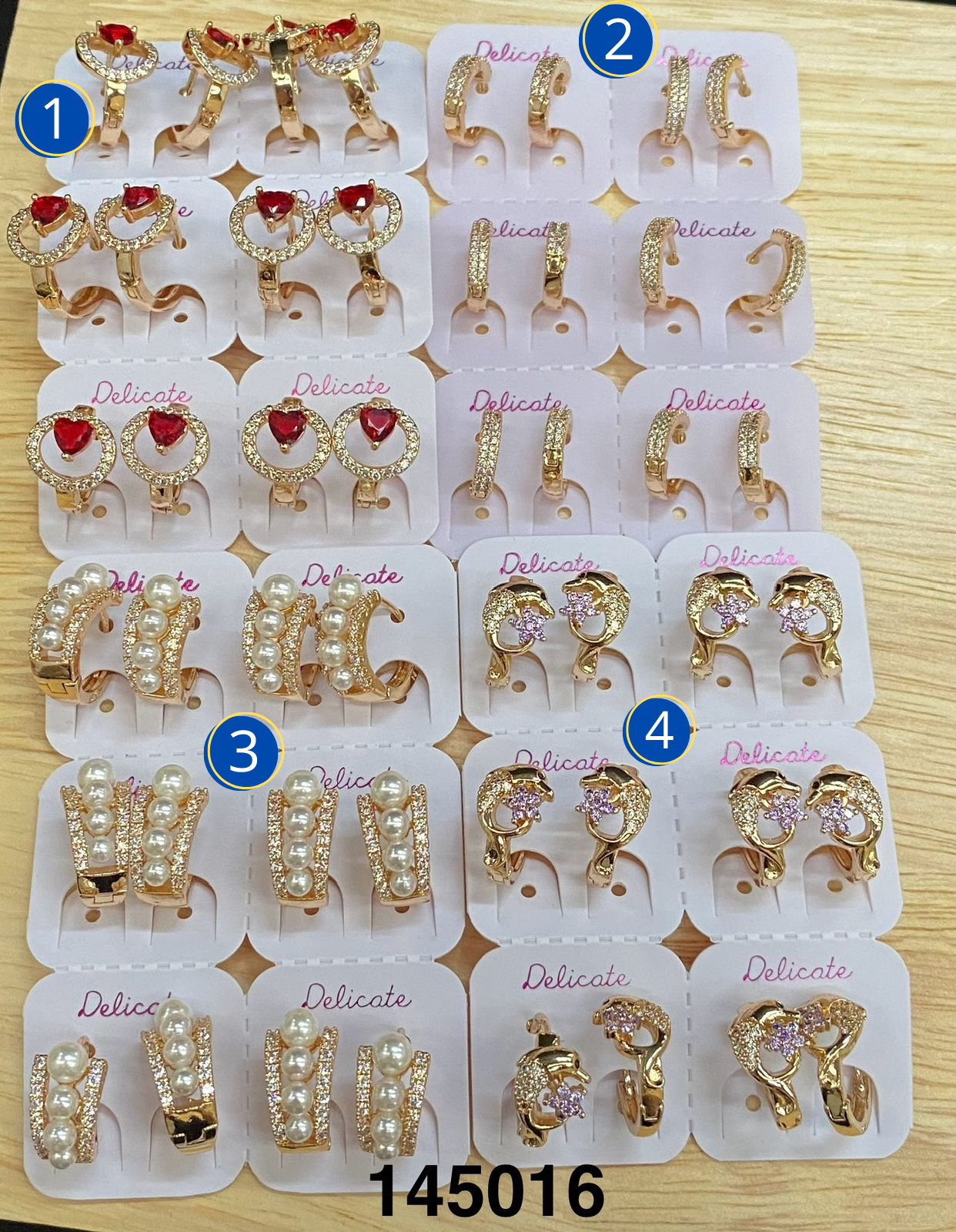 Aretes Dorados Paquete de 6 M15 Oro Laminado