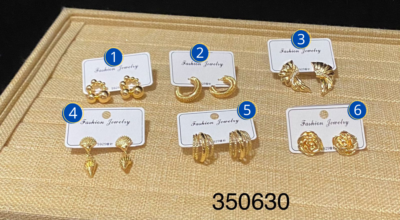 Aretes Dorados Varios diseños M16 Oro Laminado