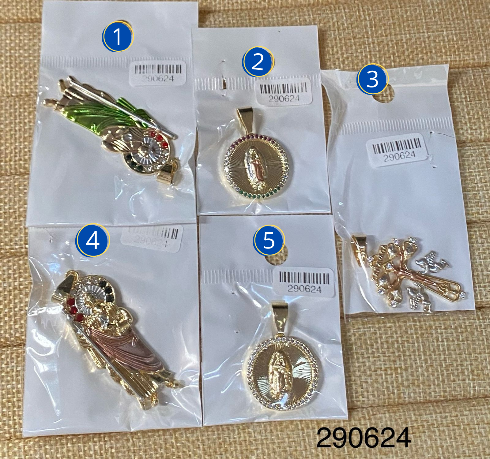 Dijes Dorados M25 Oro Laminado