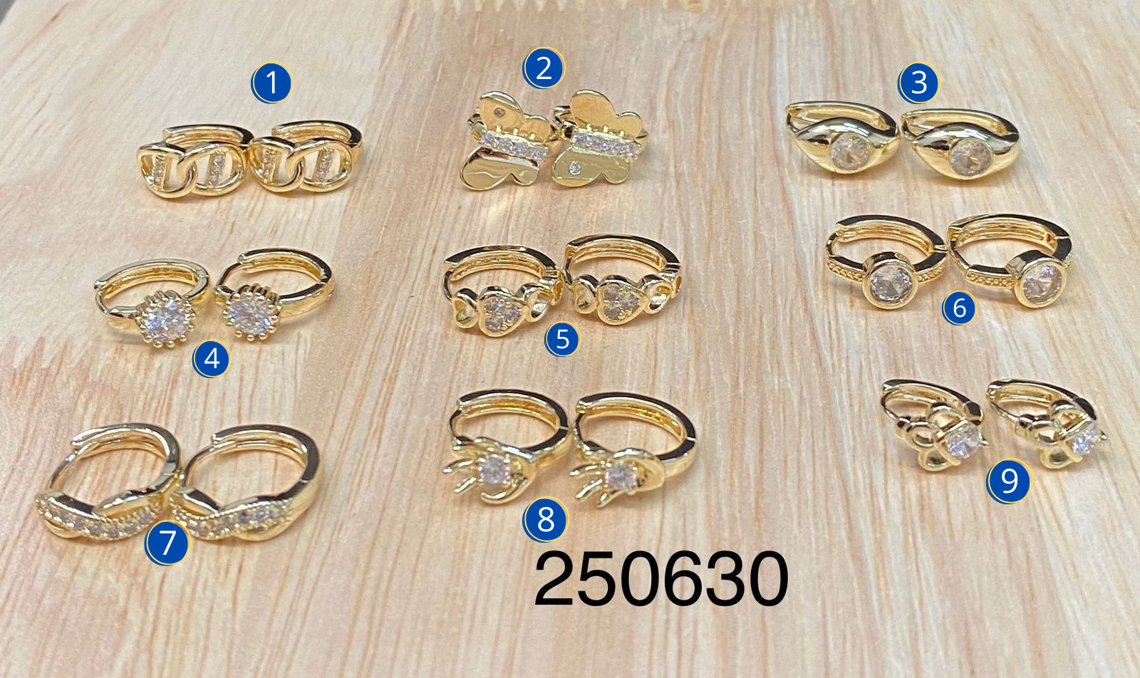 Aretes Huggies Dorados M1 Oro Laminado