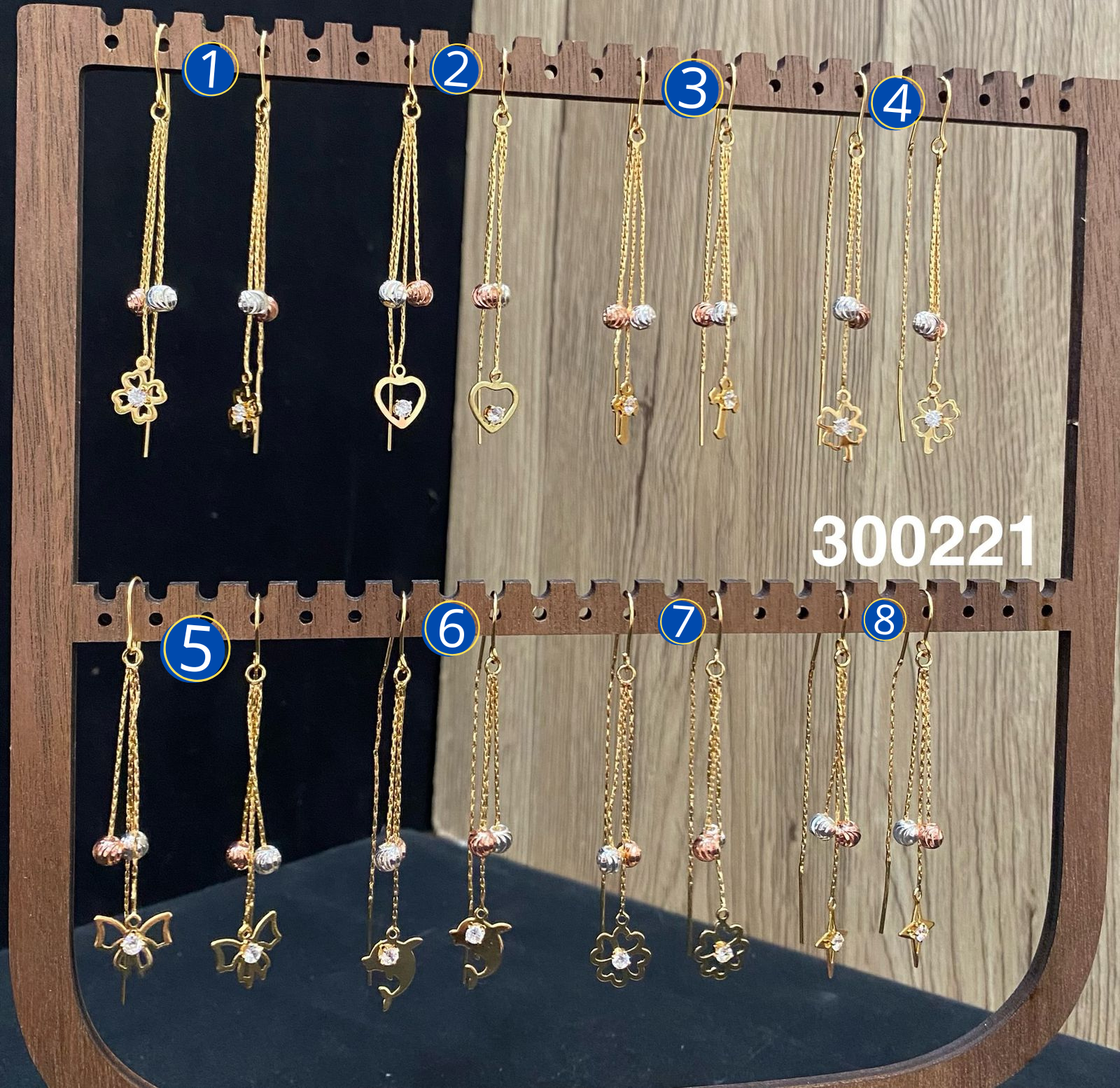 Aretes Largos Dorados M4 Oro Laminado