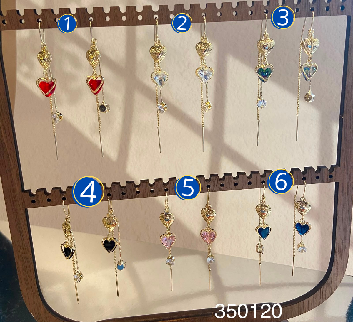 [12/SEPTIEMBRE/26] Aretes Largos Dorados M9 Oro Laminado