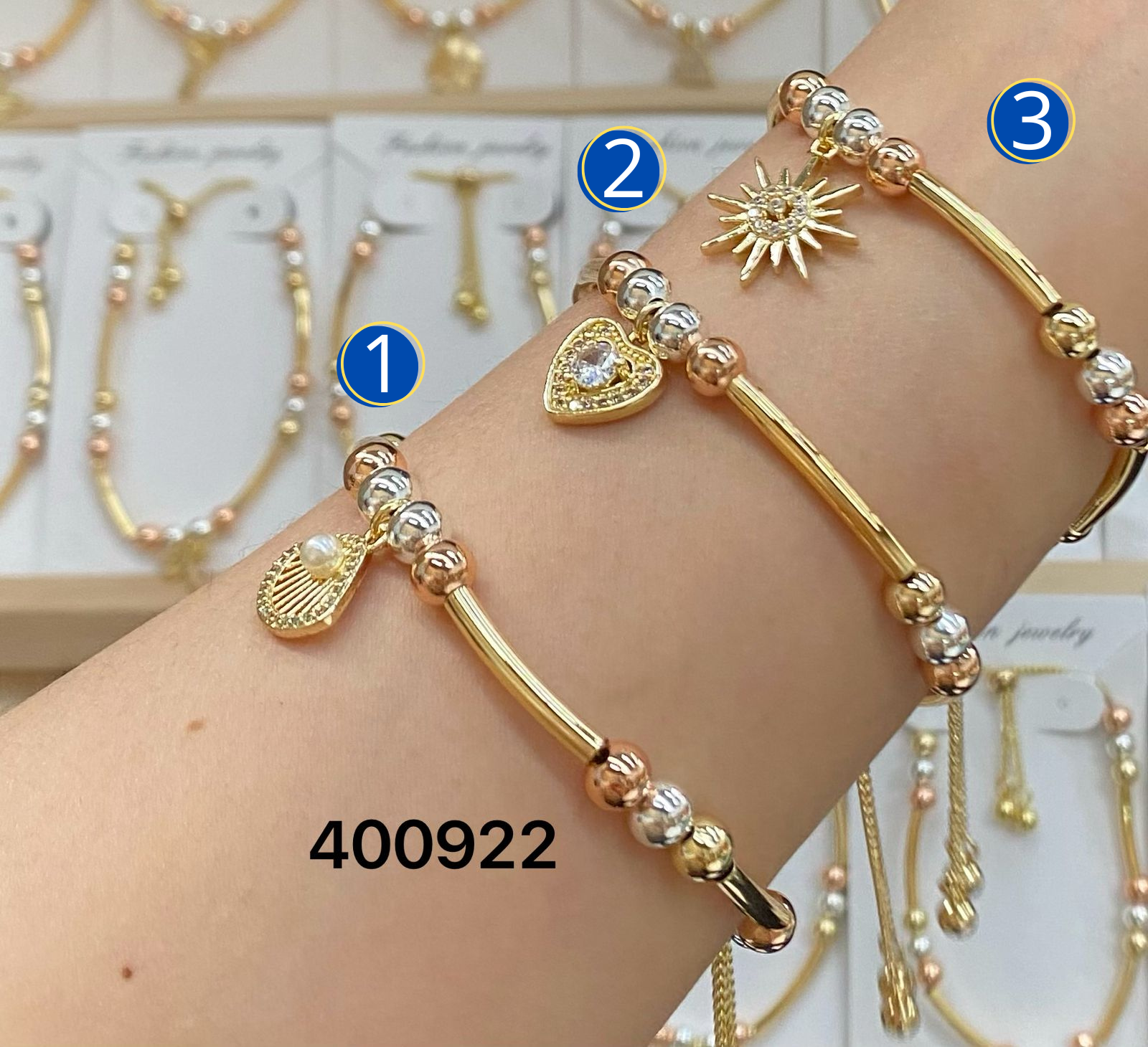 Pulsera Dorada con Dije M10 Oro Laminado