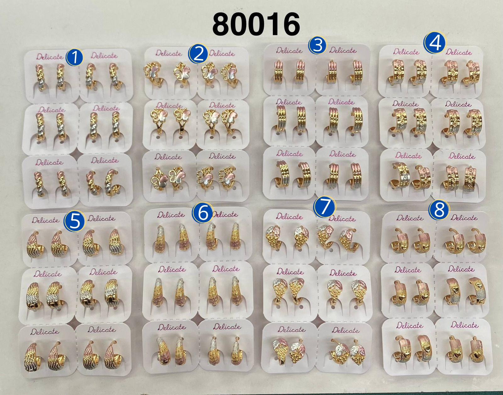Paquete de 6 pares de Aretes Dorados M55 Oro Laminado