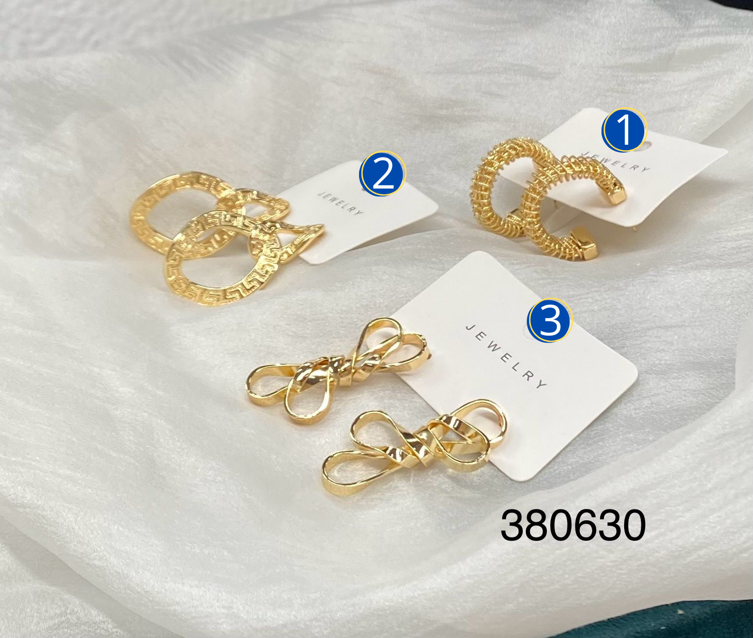Aretes Dorados M2 Oro Laminado