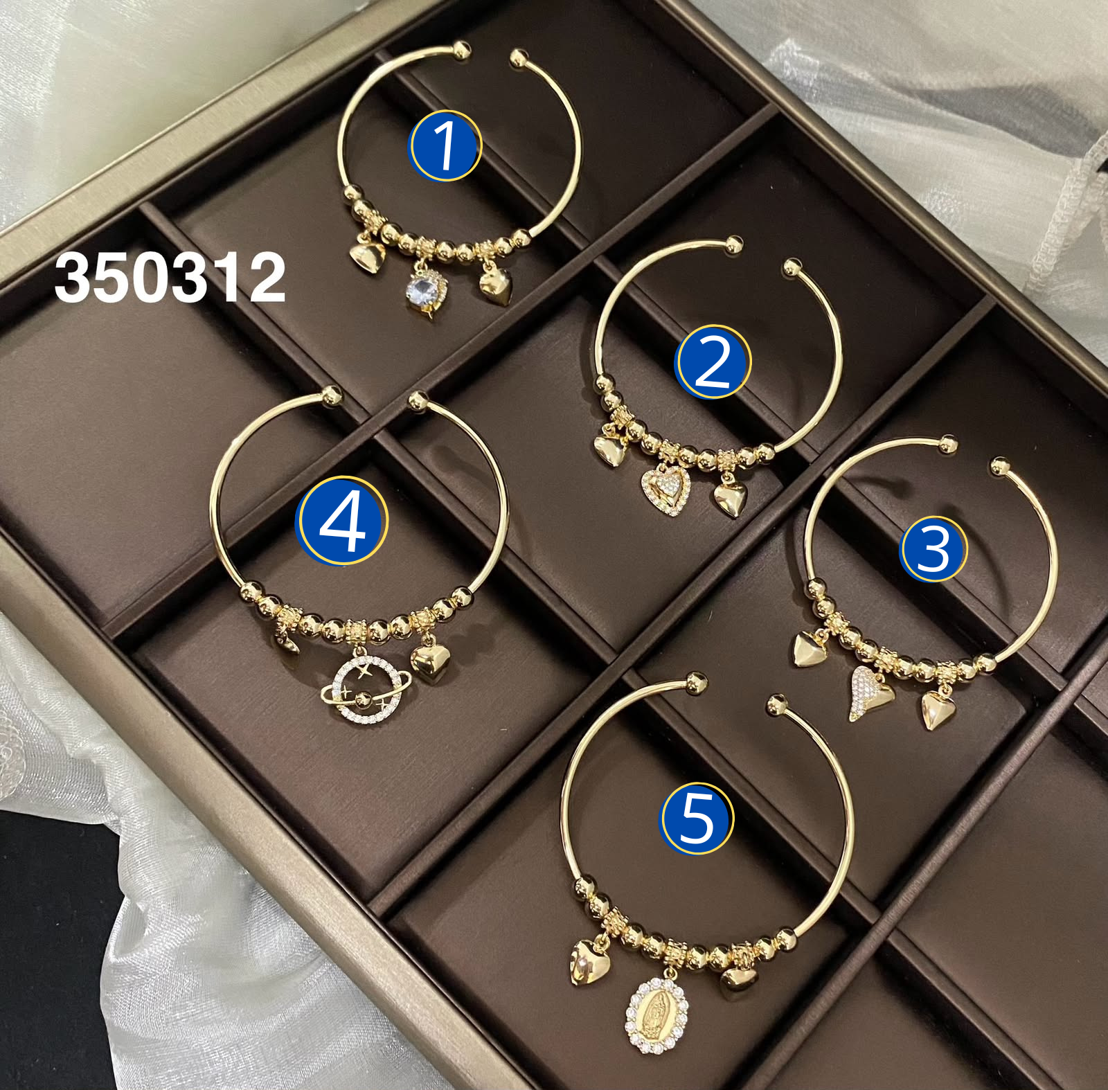 [08/JUNIO/26] Pulsera Dorada con Dije M1 Oro Laminado