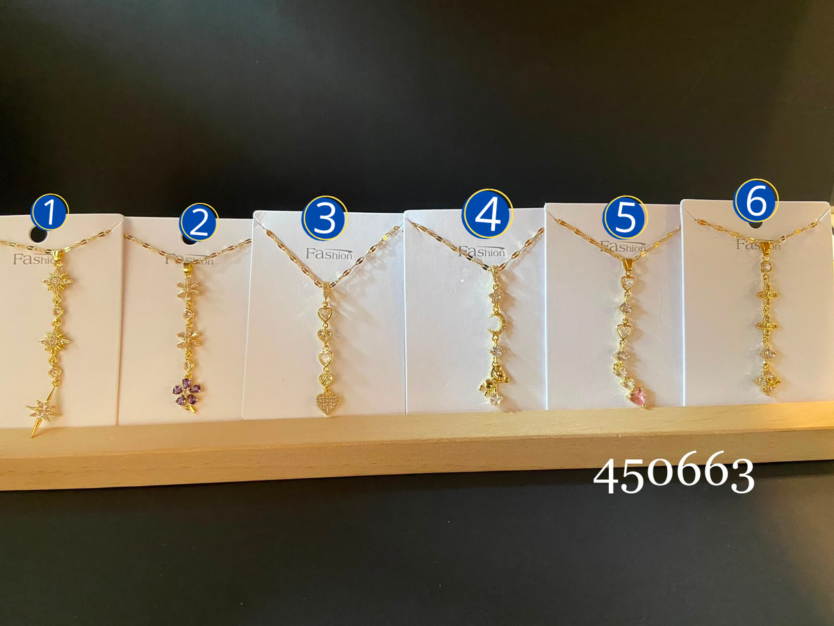 [12/SEPTIEMBRE/26] Collar con dije largo dorado M2 Oro Laminado