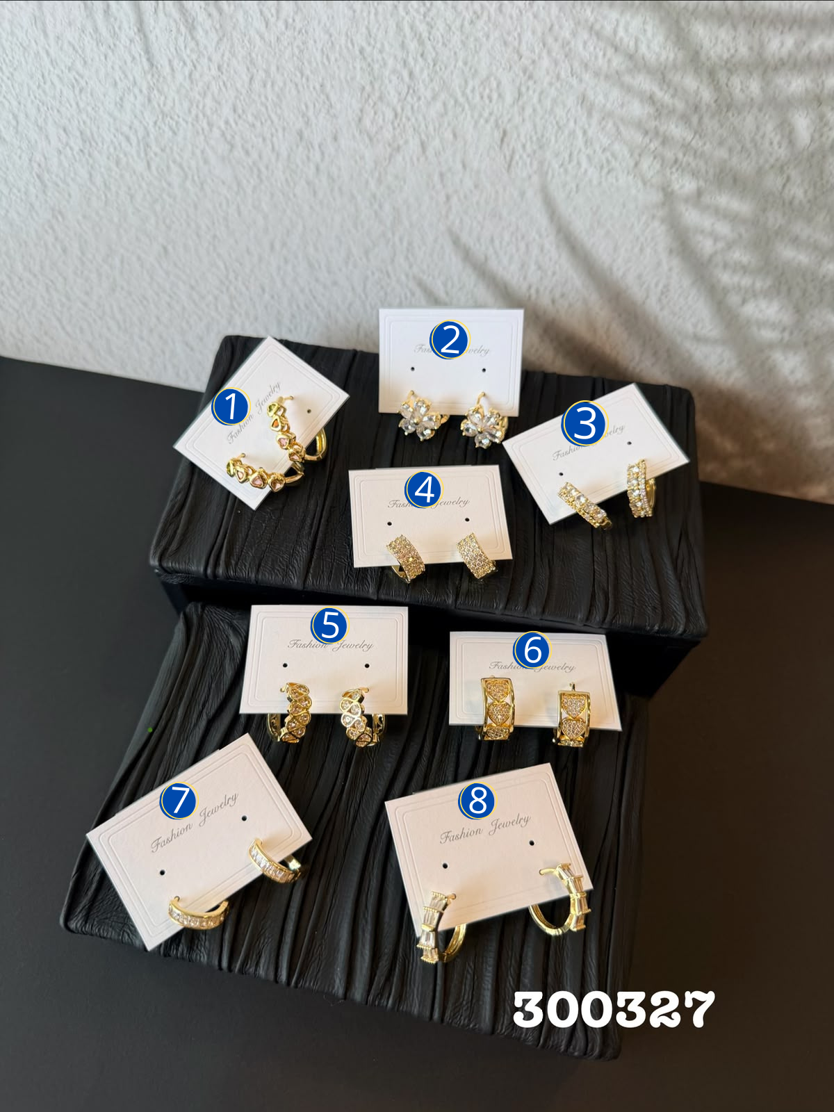 [01/AGOSTO/26] Aretes Dorados M1 Oro Laminado