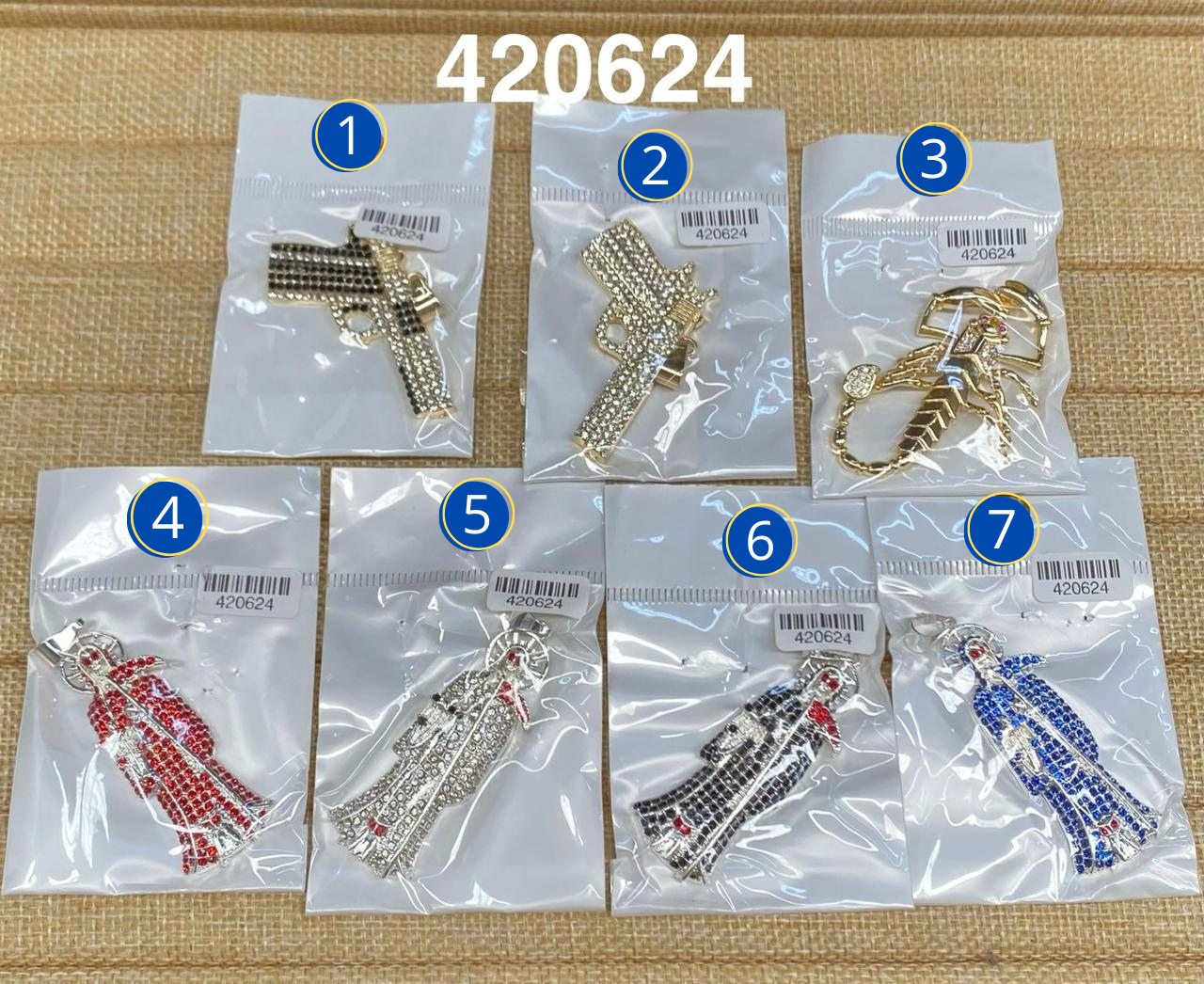 Dijes Dorados M37 Oro Laminado
