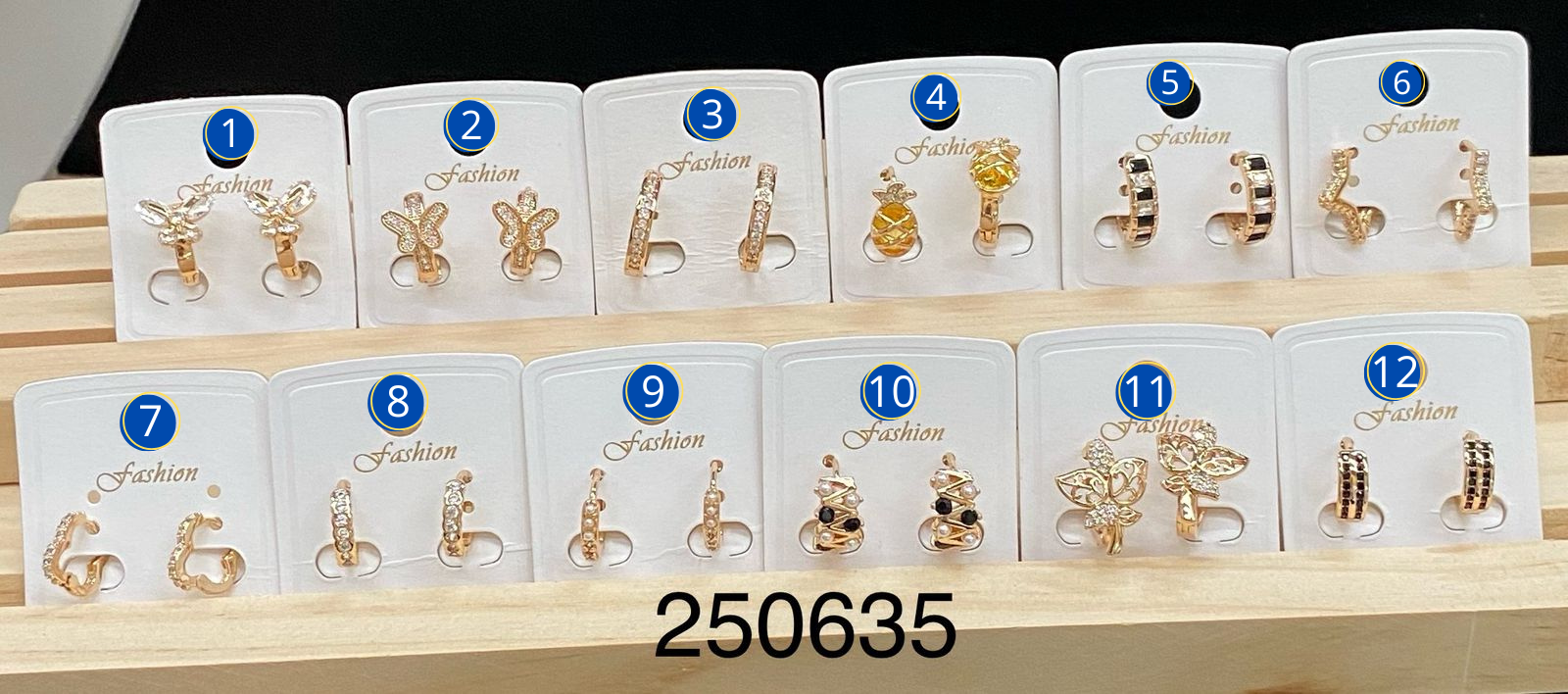 Aretes Dorados diferentes formas M18 Oro Laminado
