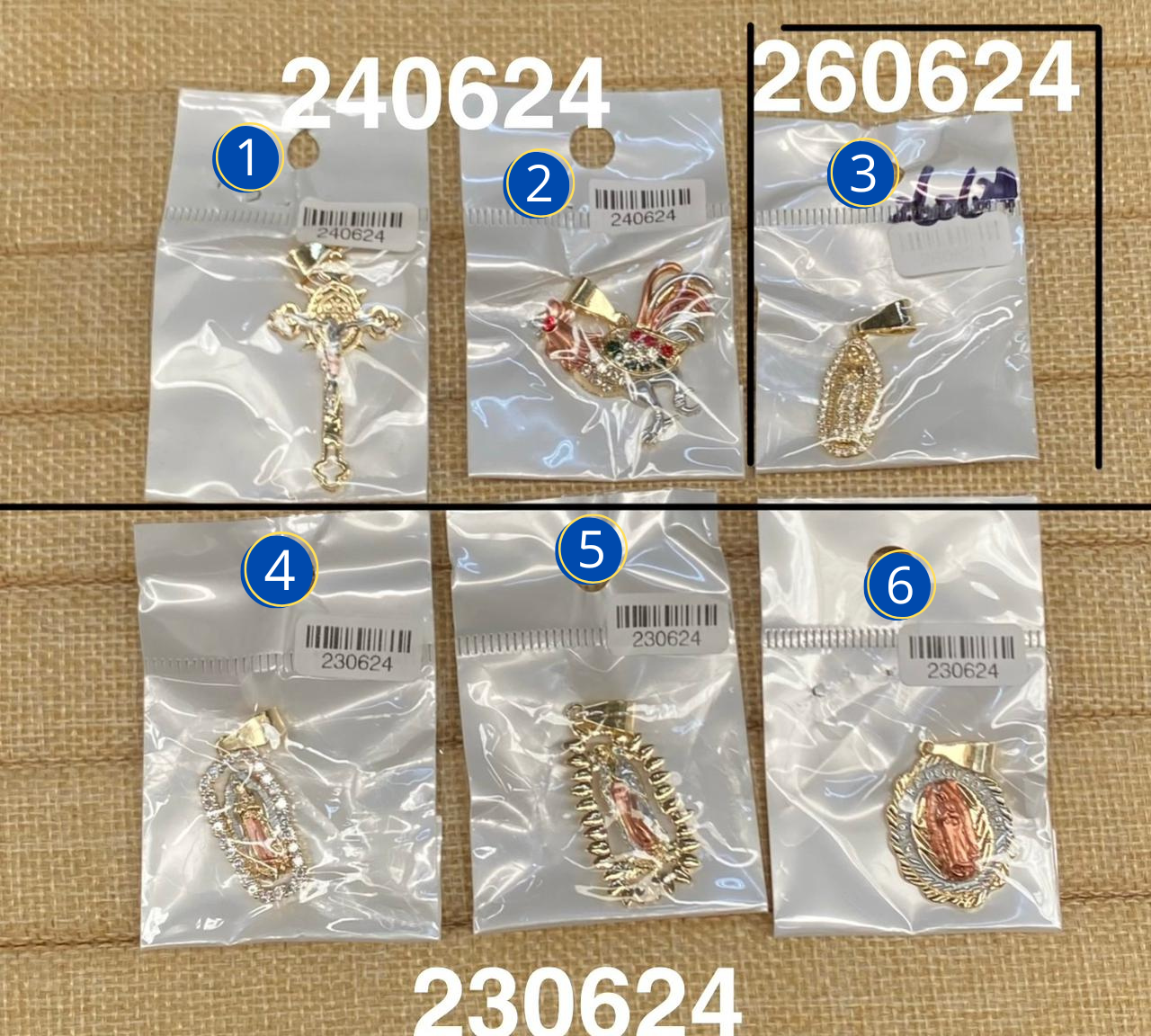 Dijes Dorados M9 Oro Laminado