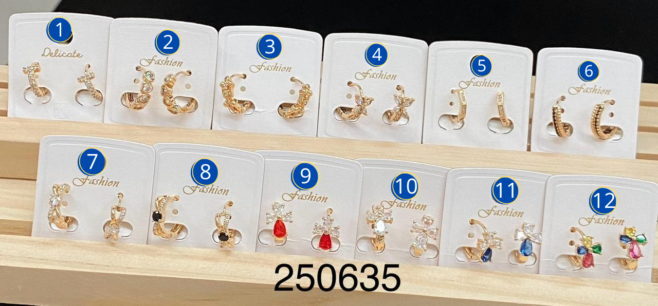 Aretes Dorados diferentes formas M17 Oro Laminado