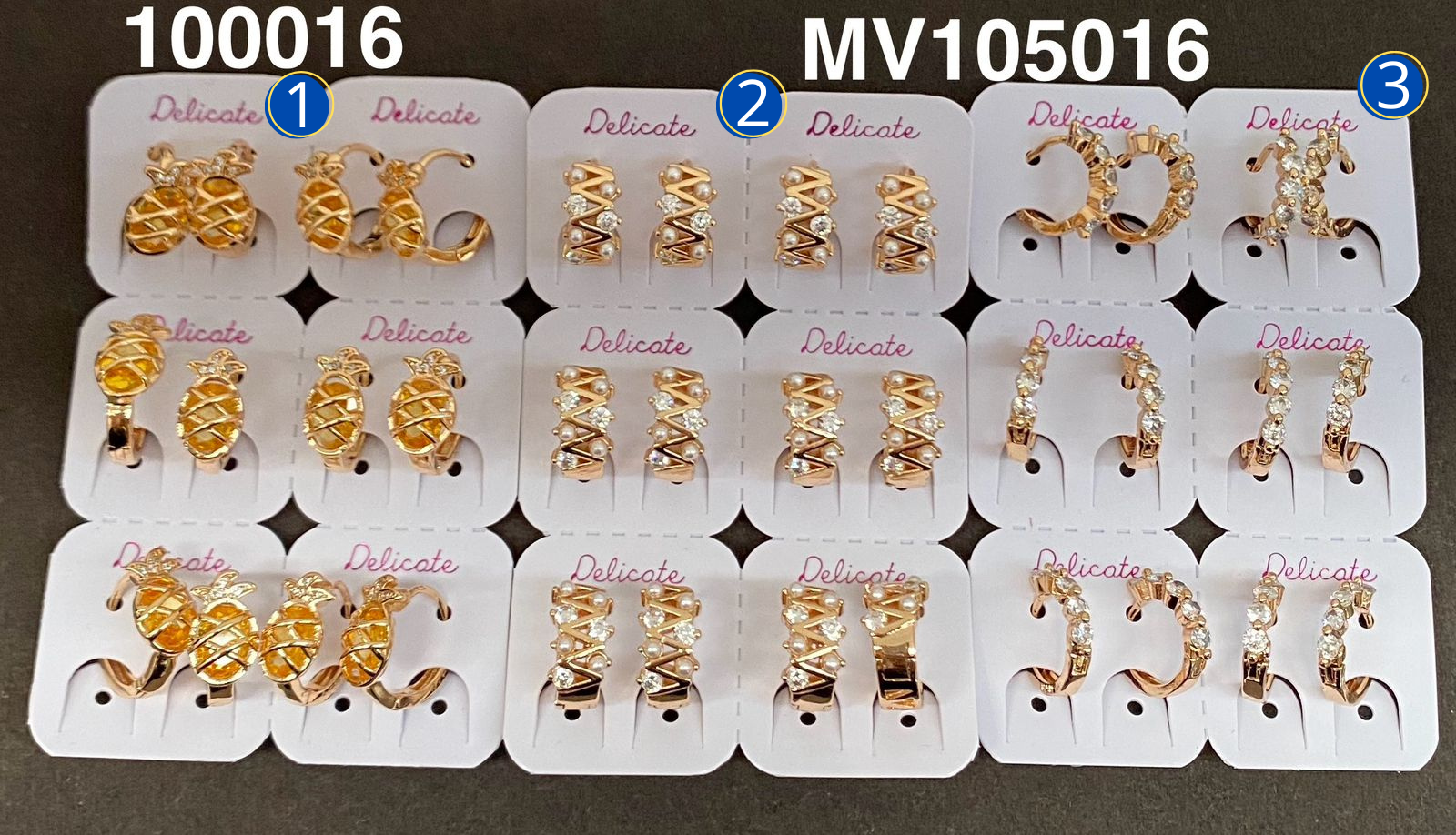 Paquete de 6 pares de Aretes Dorados con Piedras M3 Oro Laminado 02/03/26