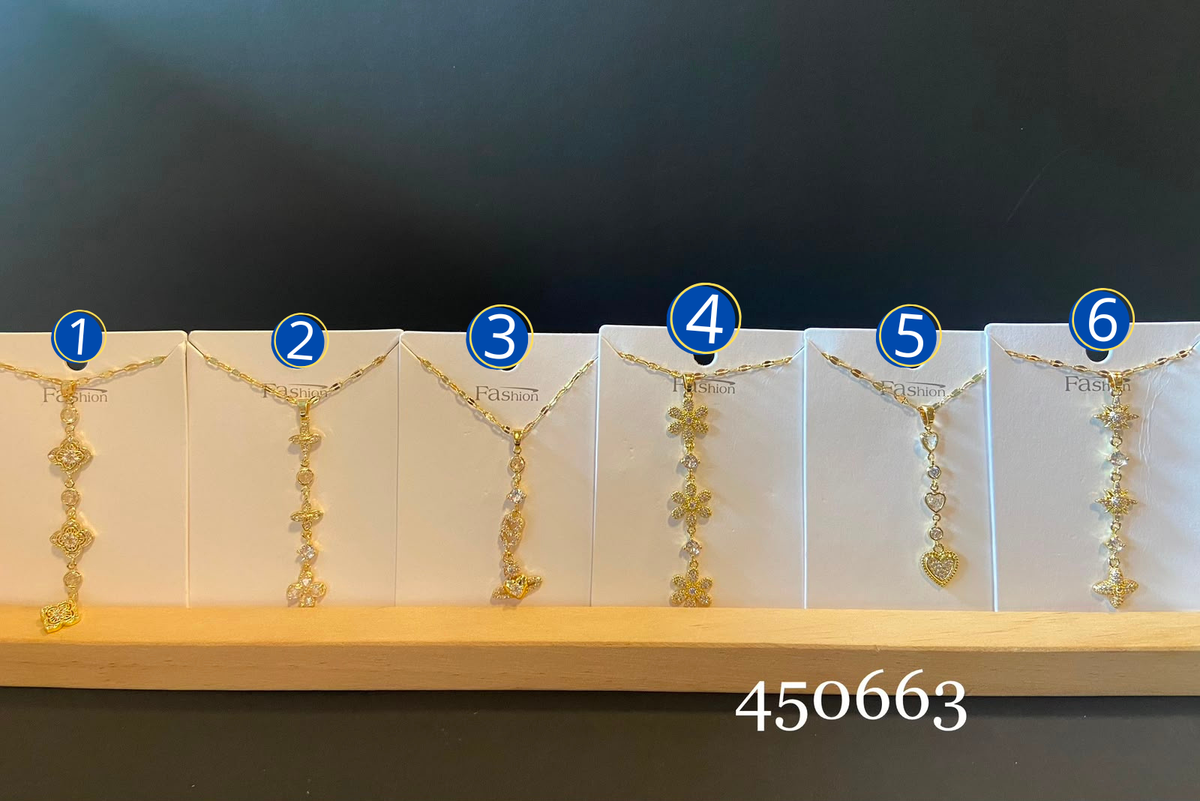 [12/SEPTIEMBRE/26] Collar con dije largo dorado M3 Oro Laminado