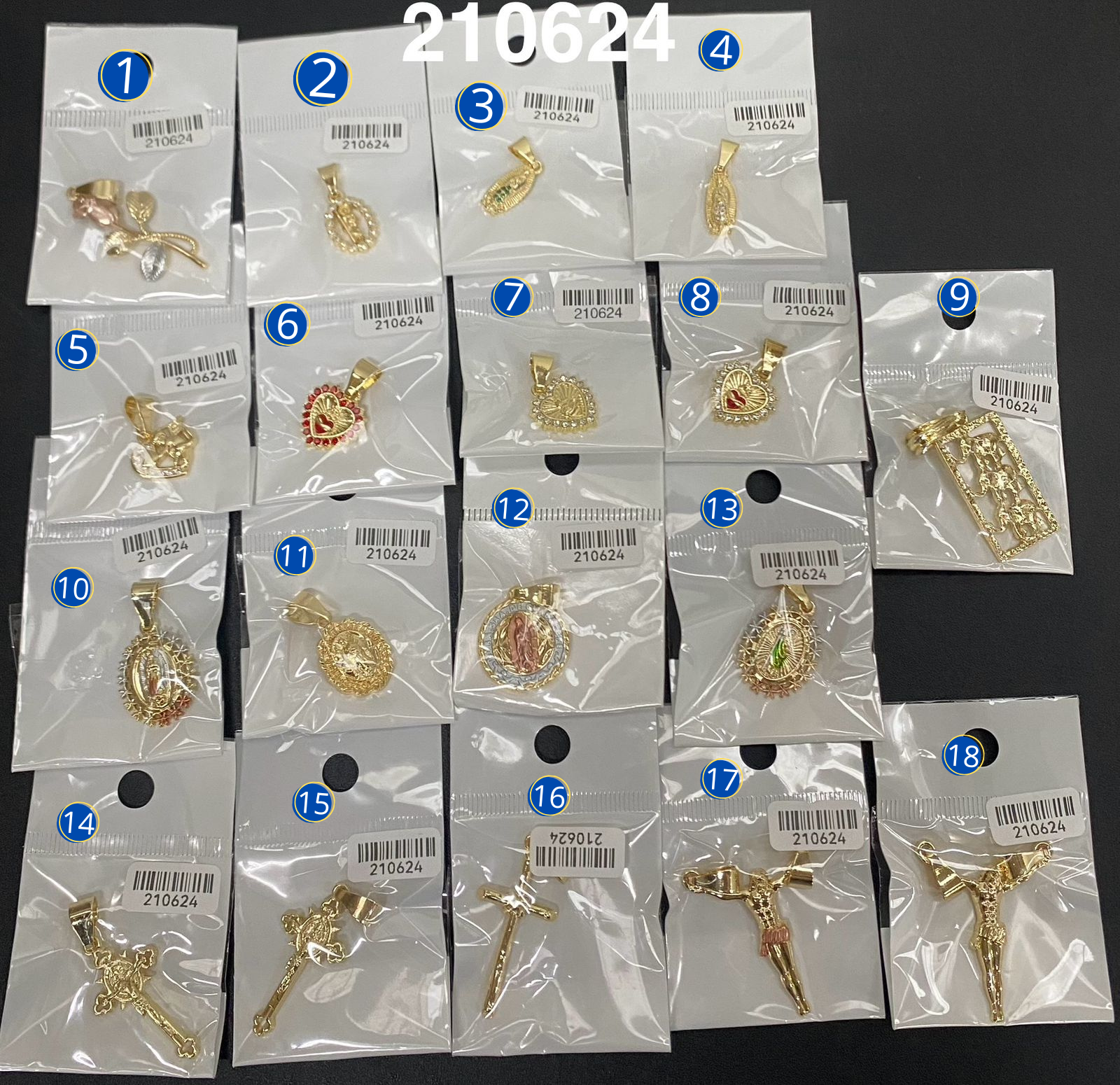 Dijes Dorados M6 Oro Laminado 04/03/26