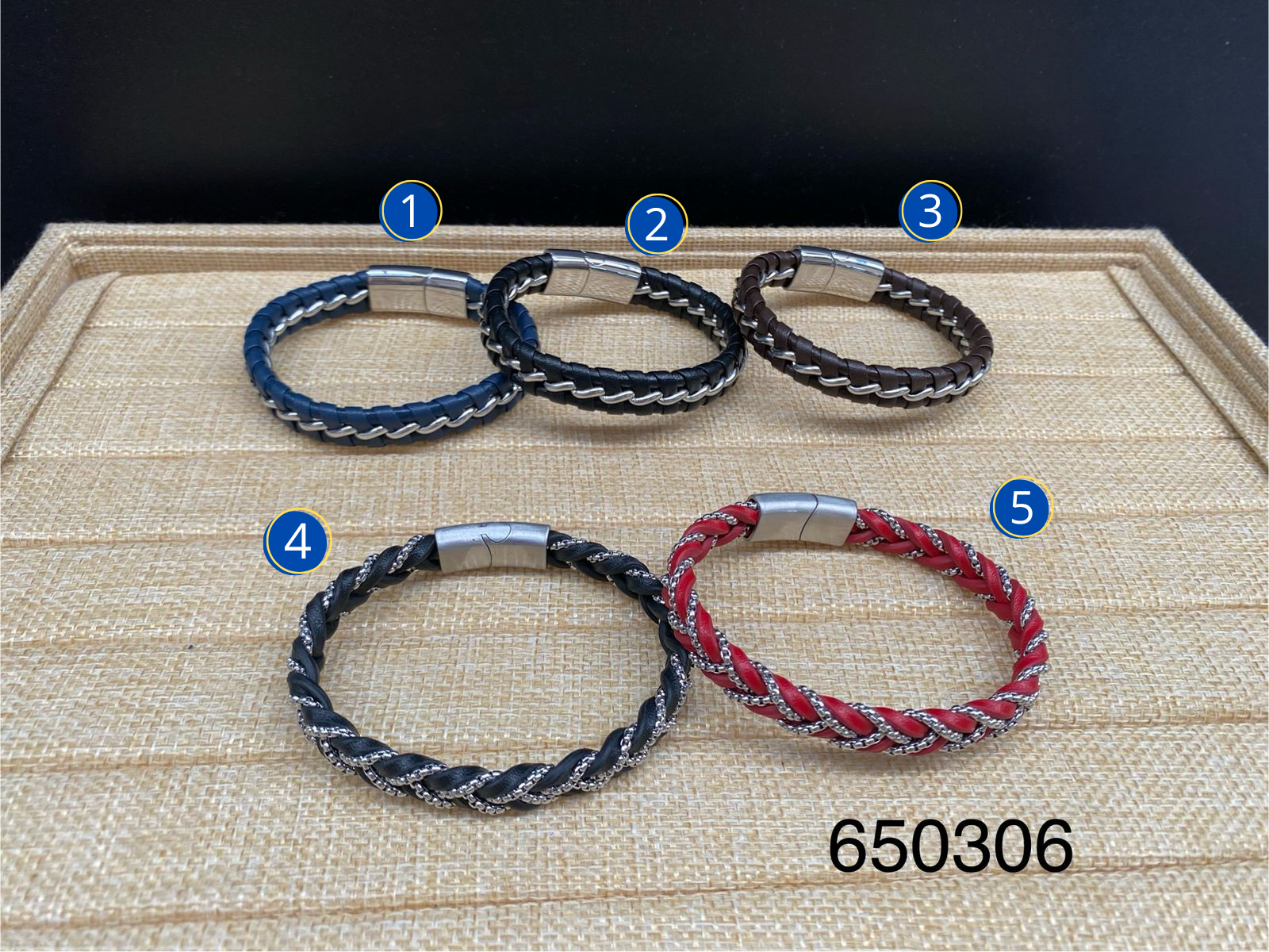 Pulsera de cuero M5 Oro Laminado