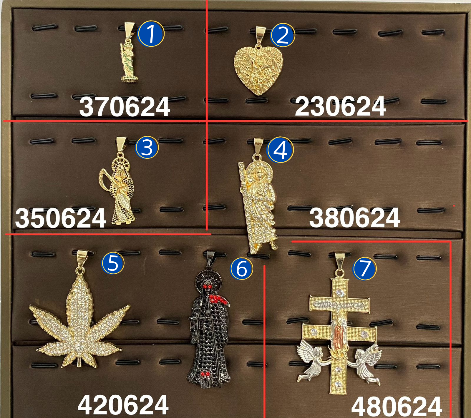 Dije Dorado M14 Oro Laminado
