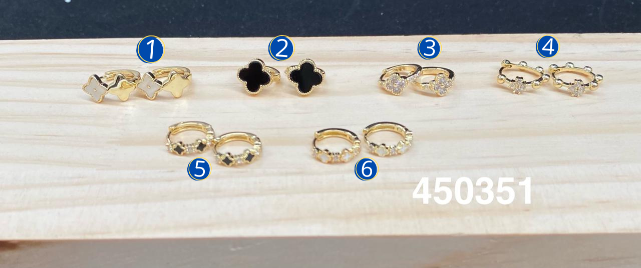 Aretes Dorados de Flor M3 Oro Laminado 03/03/26