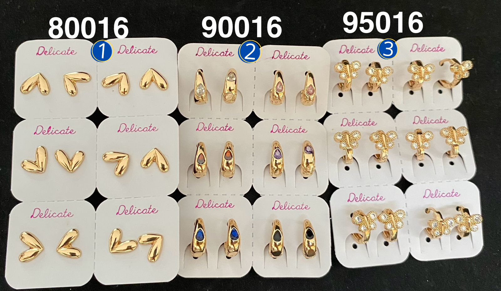 Paquete de 6 pares de aretes dorados M25 Oro Laminado
