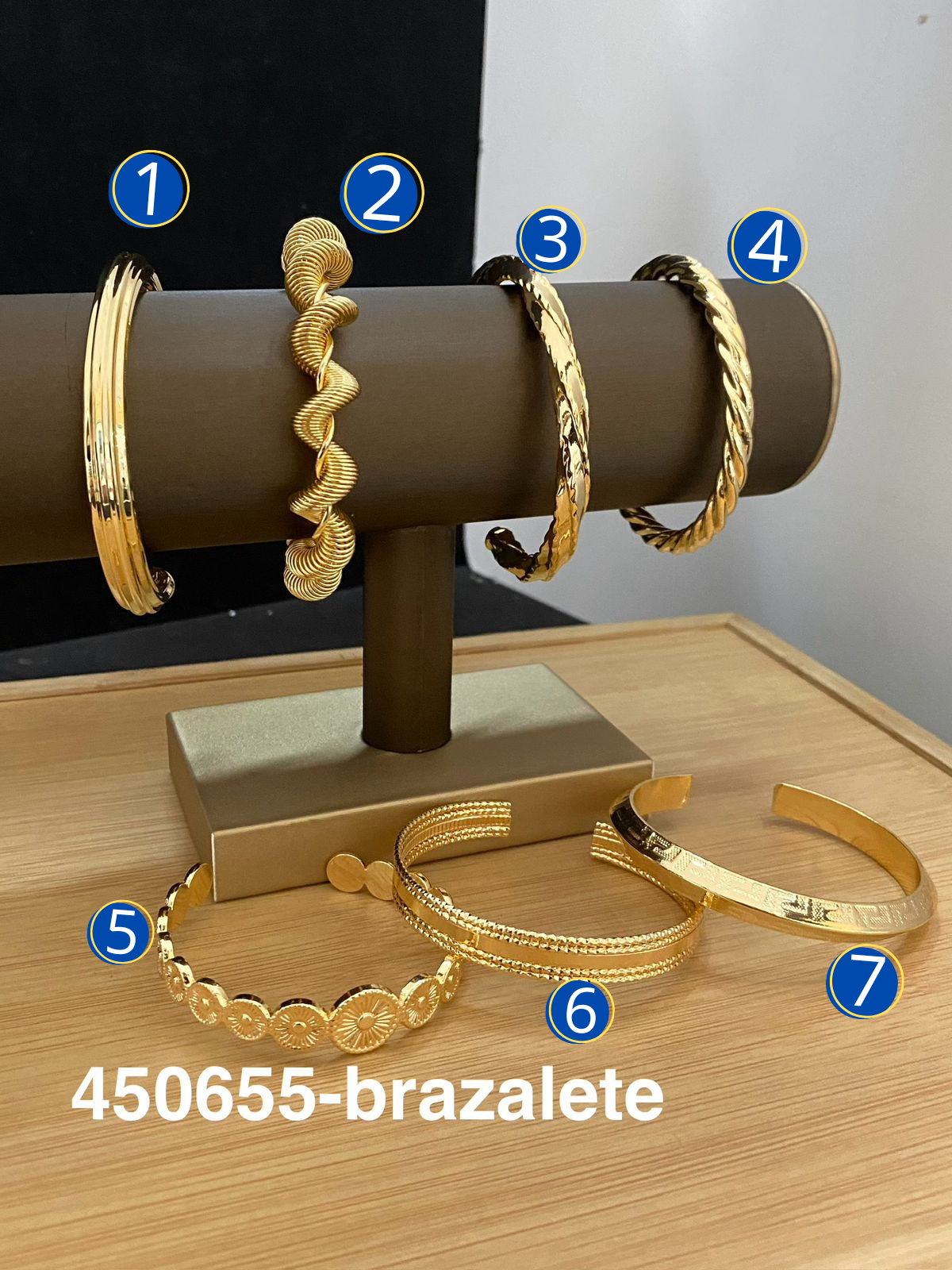 [08/JUNI/26] Brazalete Dorado M3 Oro Laminado