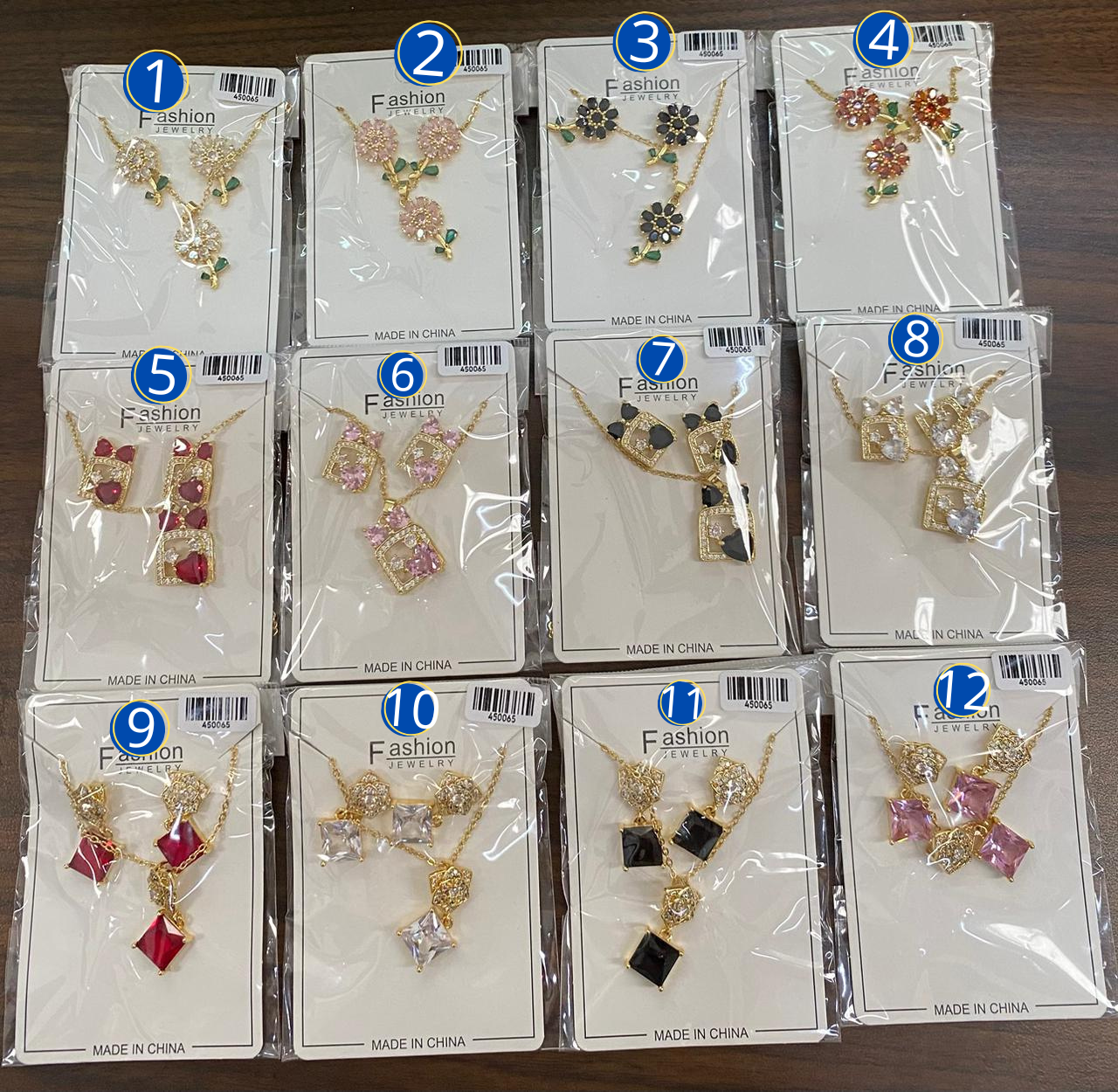 [08/JUNI/26] Conjuntos Dorados M4 Oro Laminado