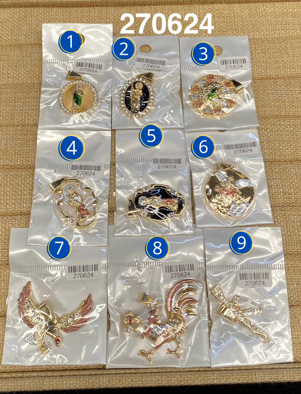 Dijes Dorados M21 Oro Laminado