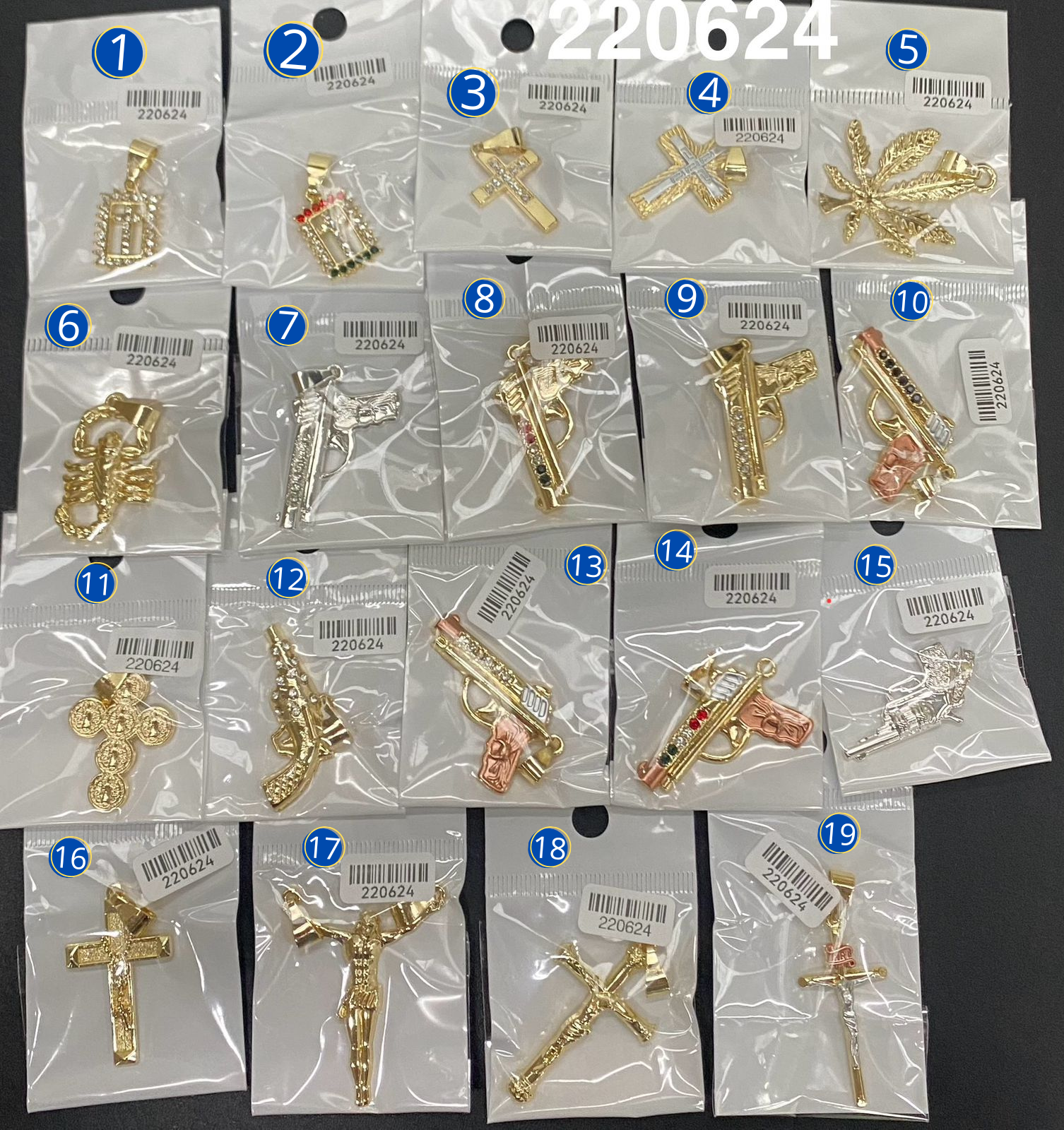 Dijes Dorados M7 Oro Laminado 04/03/26